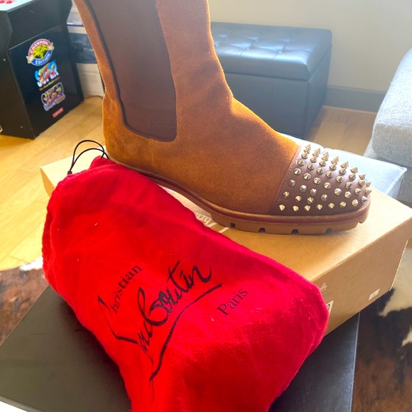 💯Christian louboutin boots - Picture 1 of 2